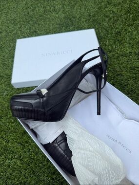 Nina Ricci Black Leather Platform Slingback Heels
